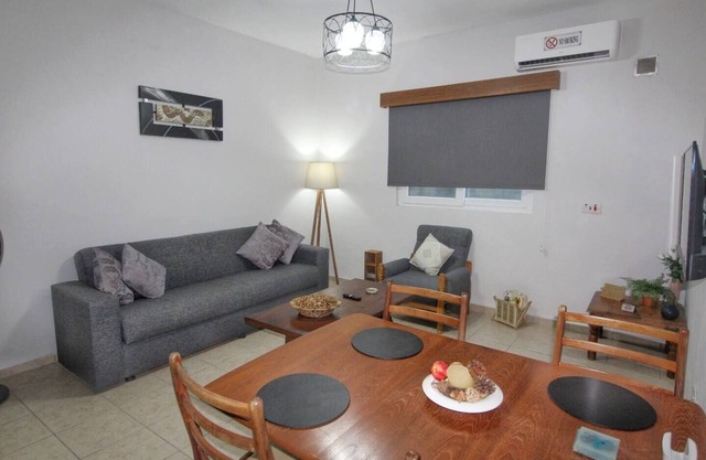 Frida's 2 Bedroom Apartment - Famagusta