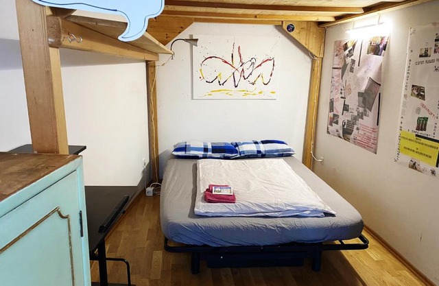 FRO-MEDIA - Room - Backside - Community Space -