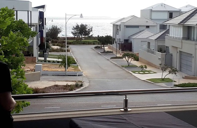 FROM $316 Stunning Coogee Beach Getaway near Fremantle W.A!!