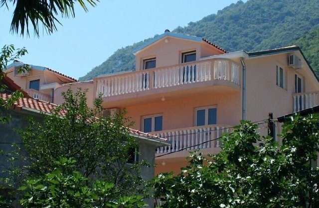 Frontline Apartment with Fantastic Views and Parking on Kotor Bay