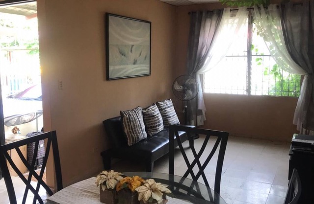 full house near to airport and shopping center los pueblos and metro mall, and ,
