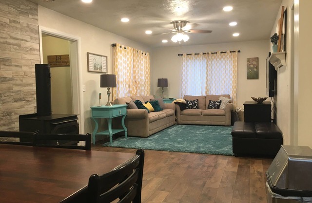 Full Remodel in Bear Lake 15 minutes from North Beach