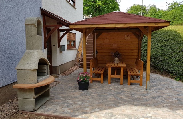 Fully equipped and lovingly furnished 60sqm apartment with terrace