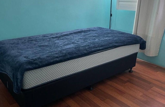 Fully furnished 1 bedroom with shared bathroom with 1 person.