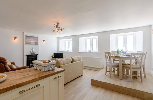 Fully furnished Self Contained Apartment