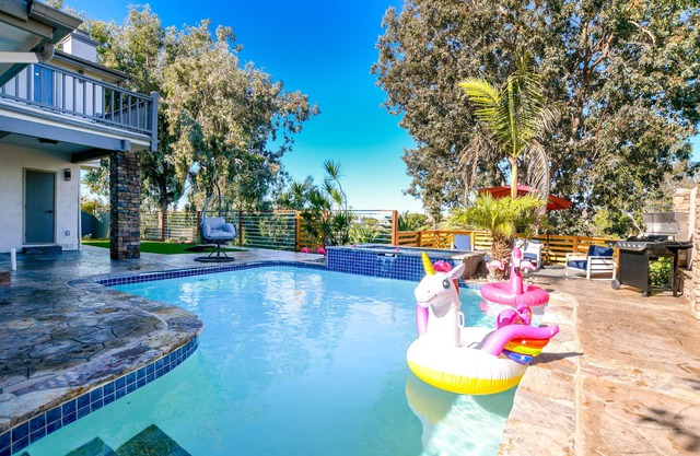 ✈Fully Remodeled Mansion Pool/Jacuzzi☀