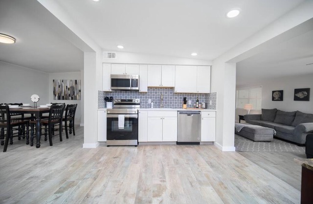 Fully Renovated house 10 min to Mayo Clinic