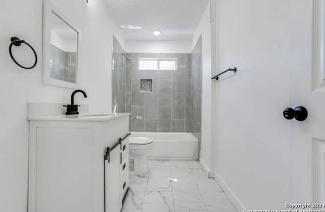 Fully renovatedClose to airportn