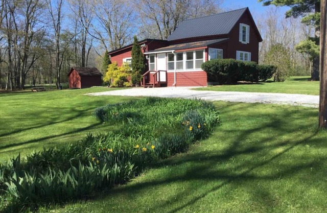 Fun House near Lake Champlain!