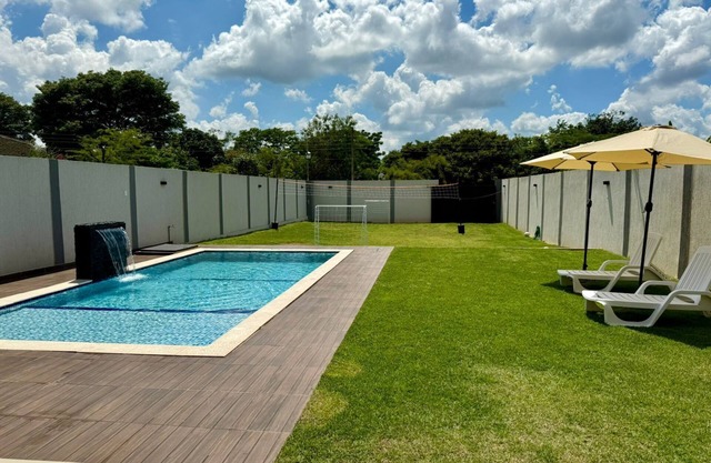 Fun Villa with a Swimming Pool!n10 minutes away from Las Palmeras Water Park
