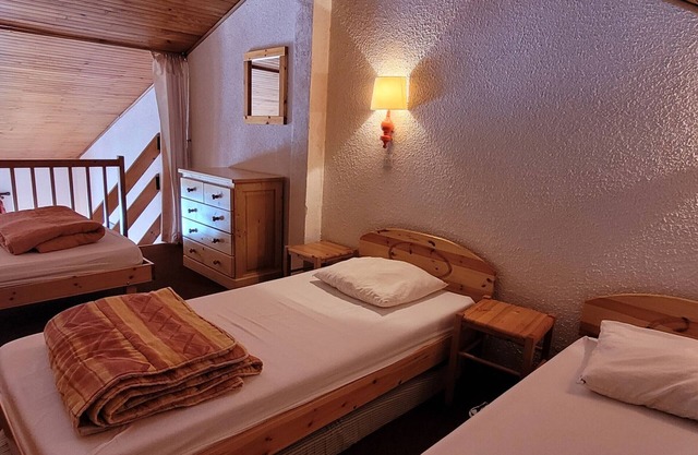 Functional studio with mezzanine at the foot of the slopes