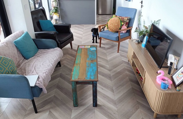 Funky 1 Bedroom/studio in awesome Preston. Very close to Tram and Trains
