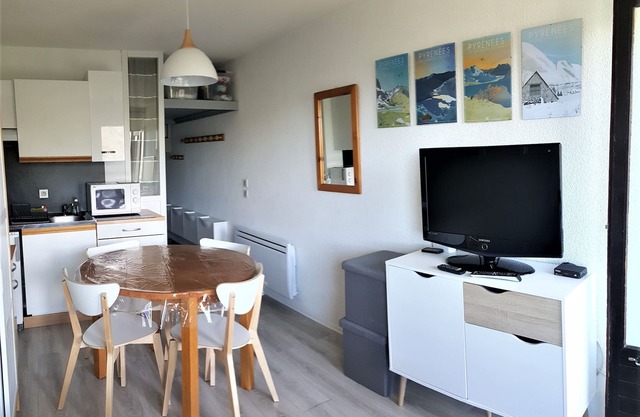 Furnished holiday home for 4 people, superb view