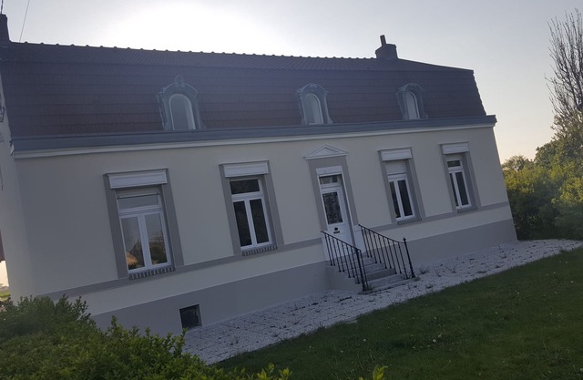 Furnished house 6 to 8 people