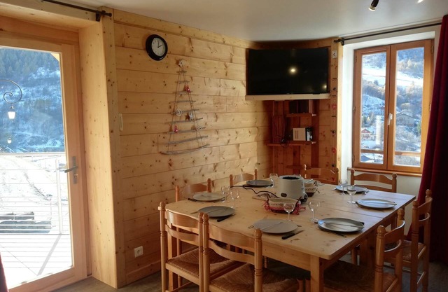 Gîte 1- 8 persons- 4 bedrooms- Covered terrace