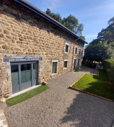 Gîte atypique de Maubourg, de une à 8 personnes, proche départ passerelle