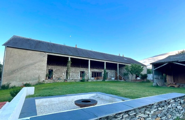 Gîte avec piscine intérieur, Le Repère de Choiseau