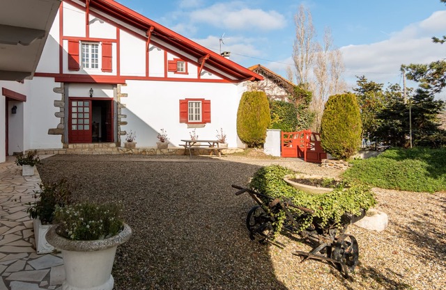 Gîte de Mounoa - charmante maison basque