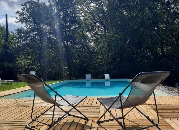 Gîte en Corrèze 12 pers, Piscine chauffée et Salle de jeux