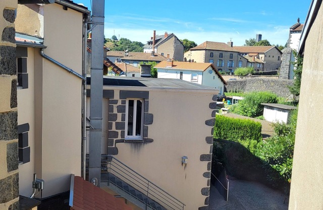 Gîte Familial au Coeur des Volcans D'auvergne !