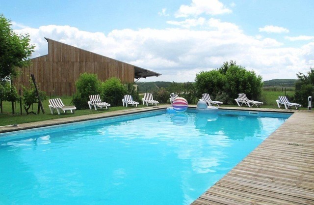 Gîte grande capacité avec piscine privée - Sud-Ouest