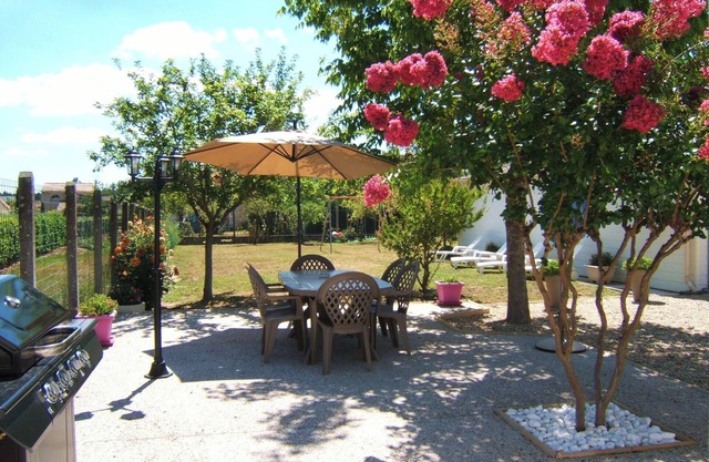 Gîte L'Hirondelle * close to BORDEAUX