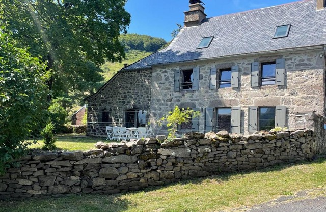 Gîte pour 9 personnes avec jardin à proximité du Puy Mary