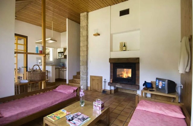 Gîte Village Le Colombier - Cottage 4 People