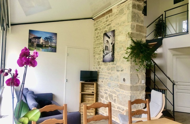 Gîtes Onyx: l'Albizia, Lot - Vallée de la Dordogne