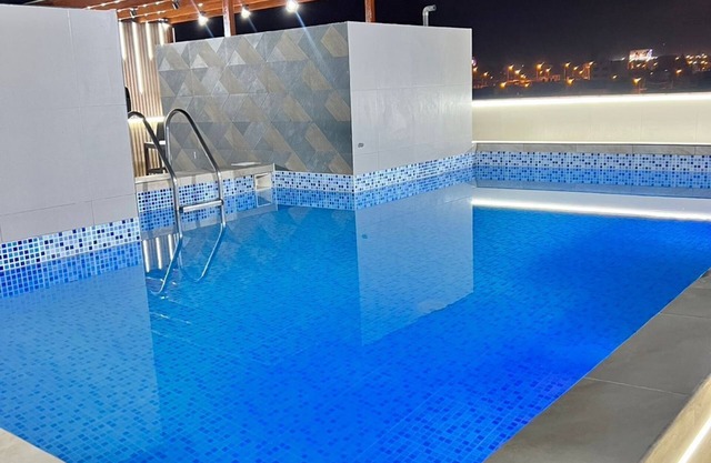 G-Boss Hotel Sur