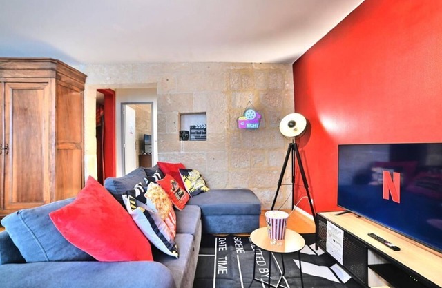 ღ Olympia Saintais - Free Parking, Fibre, Ground Floor