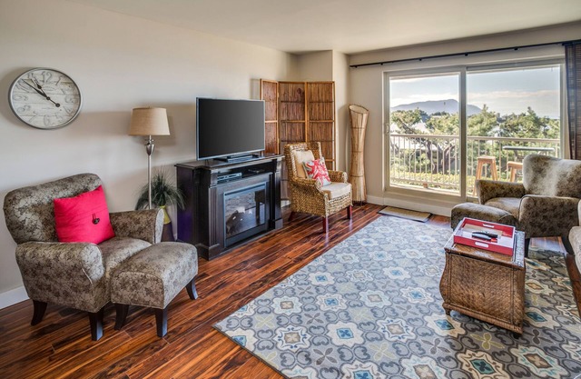 G608 1st Floor 1 Bedroom Gearhart House NO CLEANING FEES