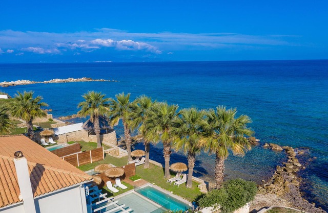 Gaia Deluxe SeaFront Villa, with Private Pool & Direct Access to the Beach