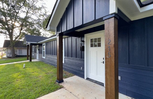 Game Day Ready in Ruston – 4BR/4.5BA, Sleeps 8