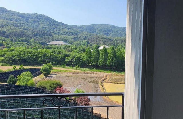 Gamseong House