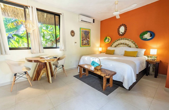 Garden Cottage Perla at Villa Makax. The sargaso free beach is steps away