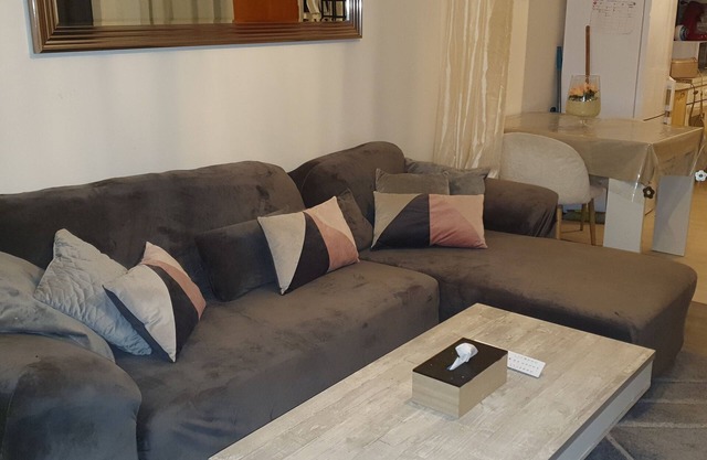 Garden house in a quiet and privileged area of the center of St Étienne du Rouvray