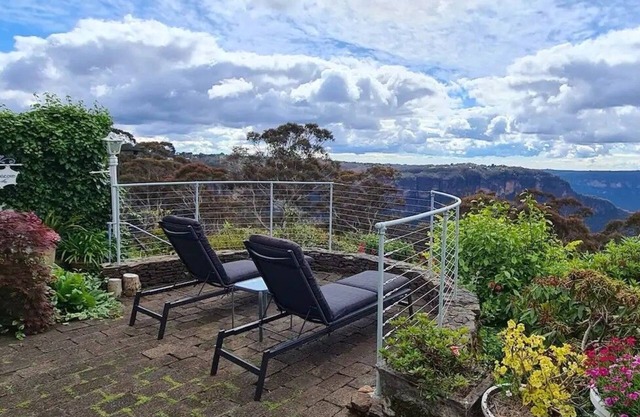 Garden of the Stars Studio Katoomba