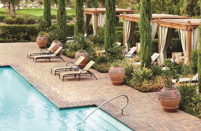 Garden or Fountain View Room, Two Queen Beds at Rancho Bernardo Inn, 2 Units