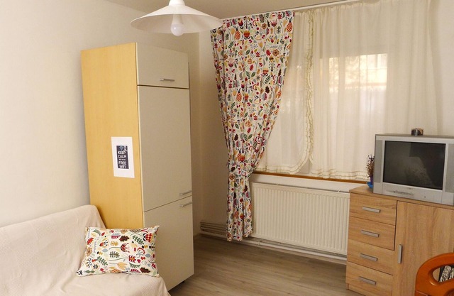 Garden view is a cosy apartment close to the main markets and city center.