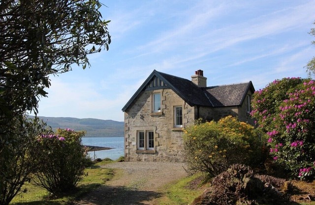 Gardens Cottage on Ellary Estate, Gate Leading Straight on to the Beach
