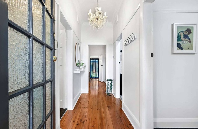 Gardiner Cottage - Stylish & Elegant, Walk to CBD