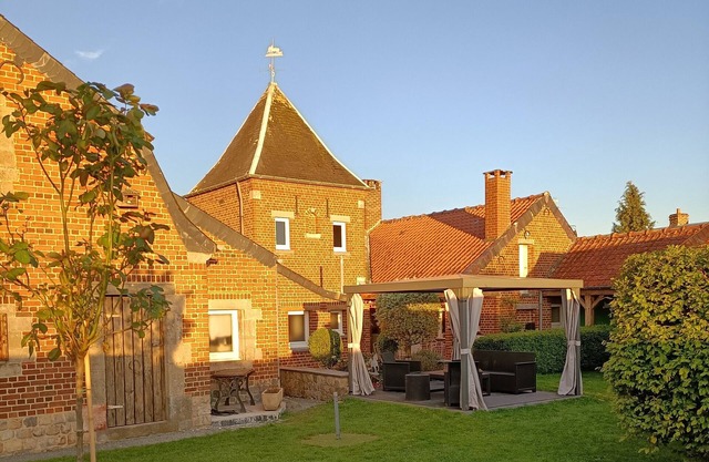 Gastronomic table and bed & breakfast (SUITE MORMAL)