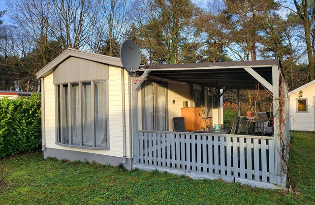 Gemütliches Chalet auf 5-sterne-campingplatz De Schatberg. Haustierfreundlich!
