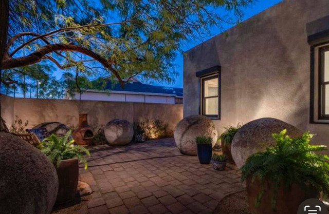 Gem in Central Tucson!