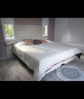 General Roca hermosa habitacion con baño privado