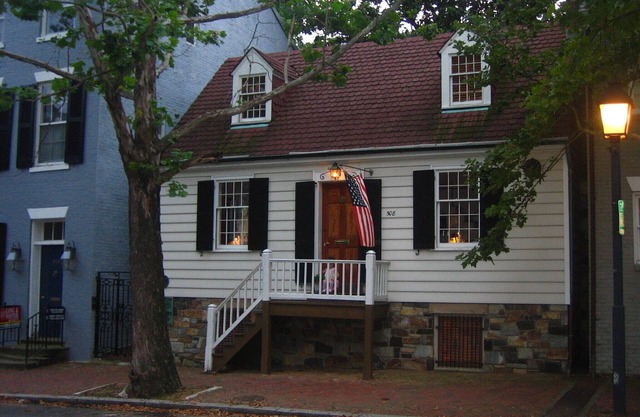 George Washington Town House in Old Town Alexandria - Walk to Everything!