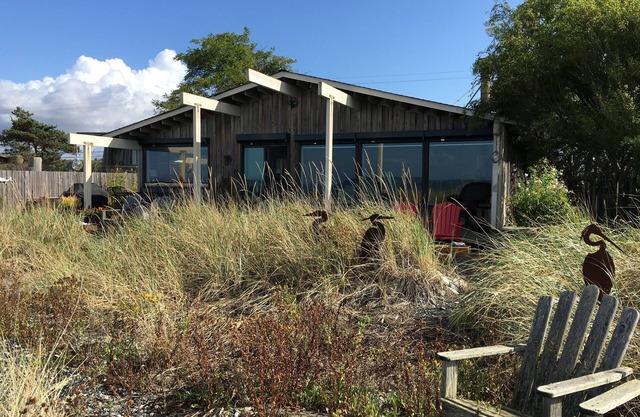 Getaway by the sea, great views, Wifi - Relax on the water