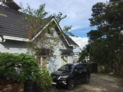 Gifhouse Đà Lạt - Pine 4pn nguyên căn 6-12 khách