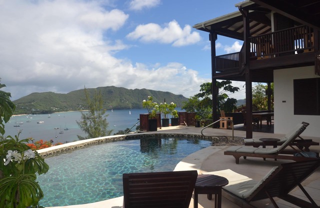 Gingerlilly - Bequia Villa with Stunning Views of Admiralty Bay